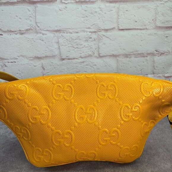 Gucci Embossed Gg Leather Perforated Belt Fanny Sling Bag Yellow - Picture 3 of 13